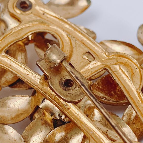 Large 4" Vintage 1940s Gold Tone Floral Spray Brooch With Amber Glass Stones - Picture 11 of 11